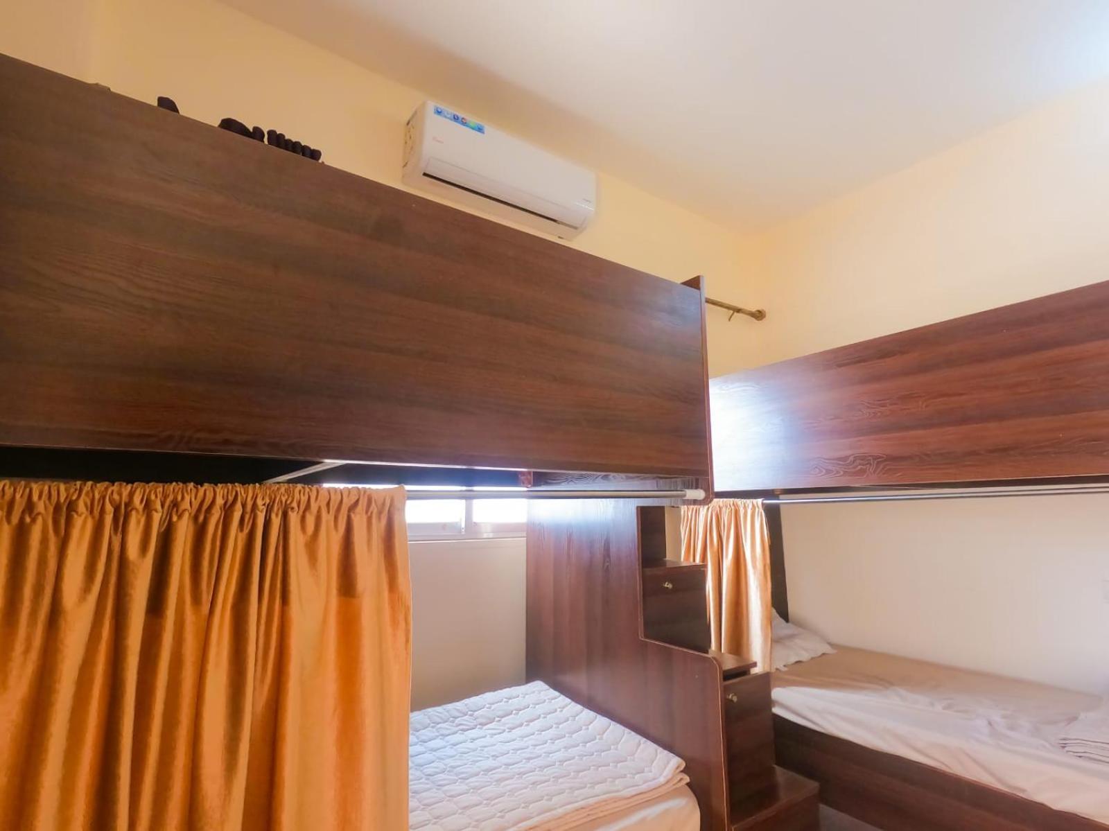 Pizza Street Hostel Aqaba Eksteriør billede