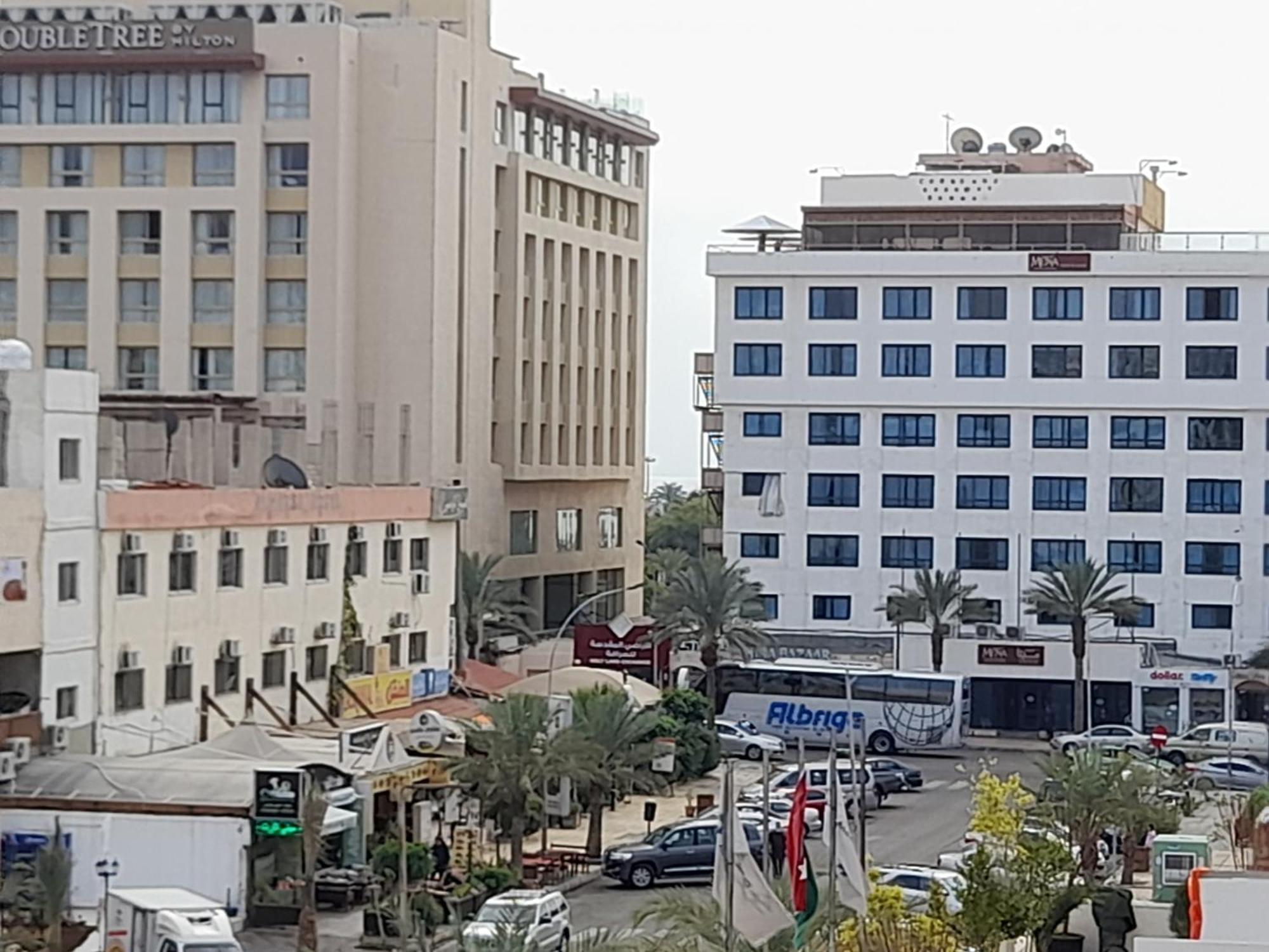 Pizza Street Hostel Aqaba Eksteriør billede