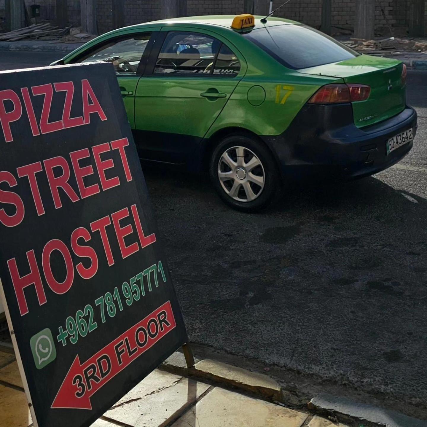 Pizza Street Hostel Aqaba Eksteriør billede