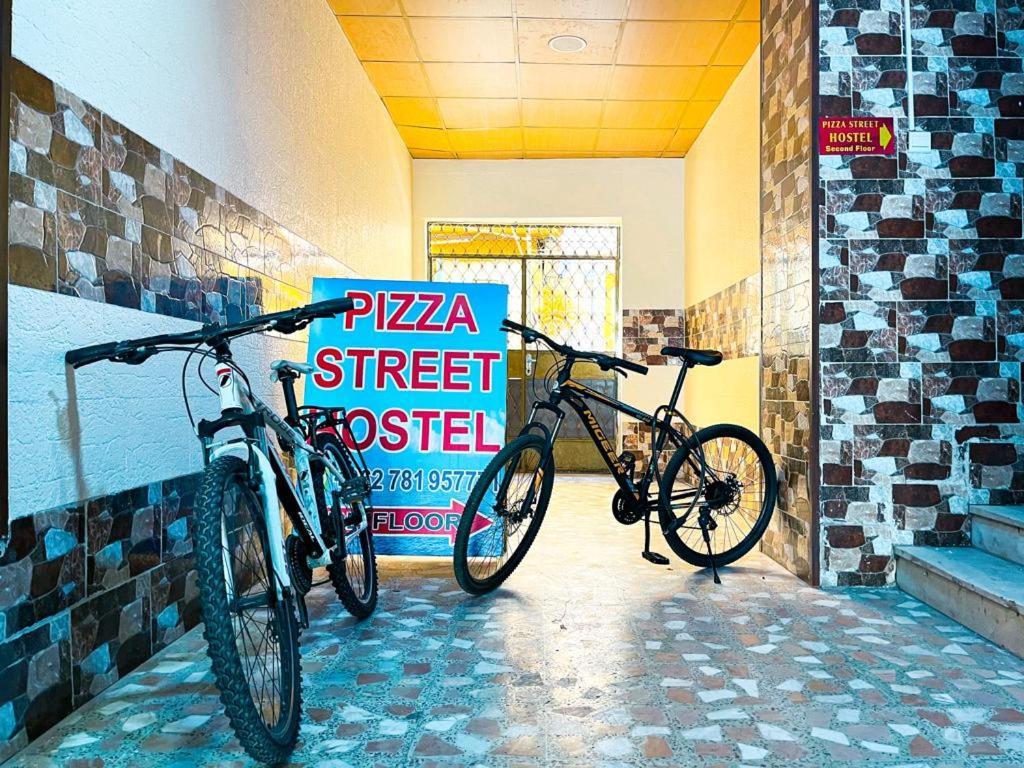 Pizza Street Hostel Aqaba Eksteriør billede